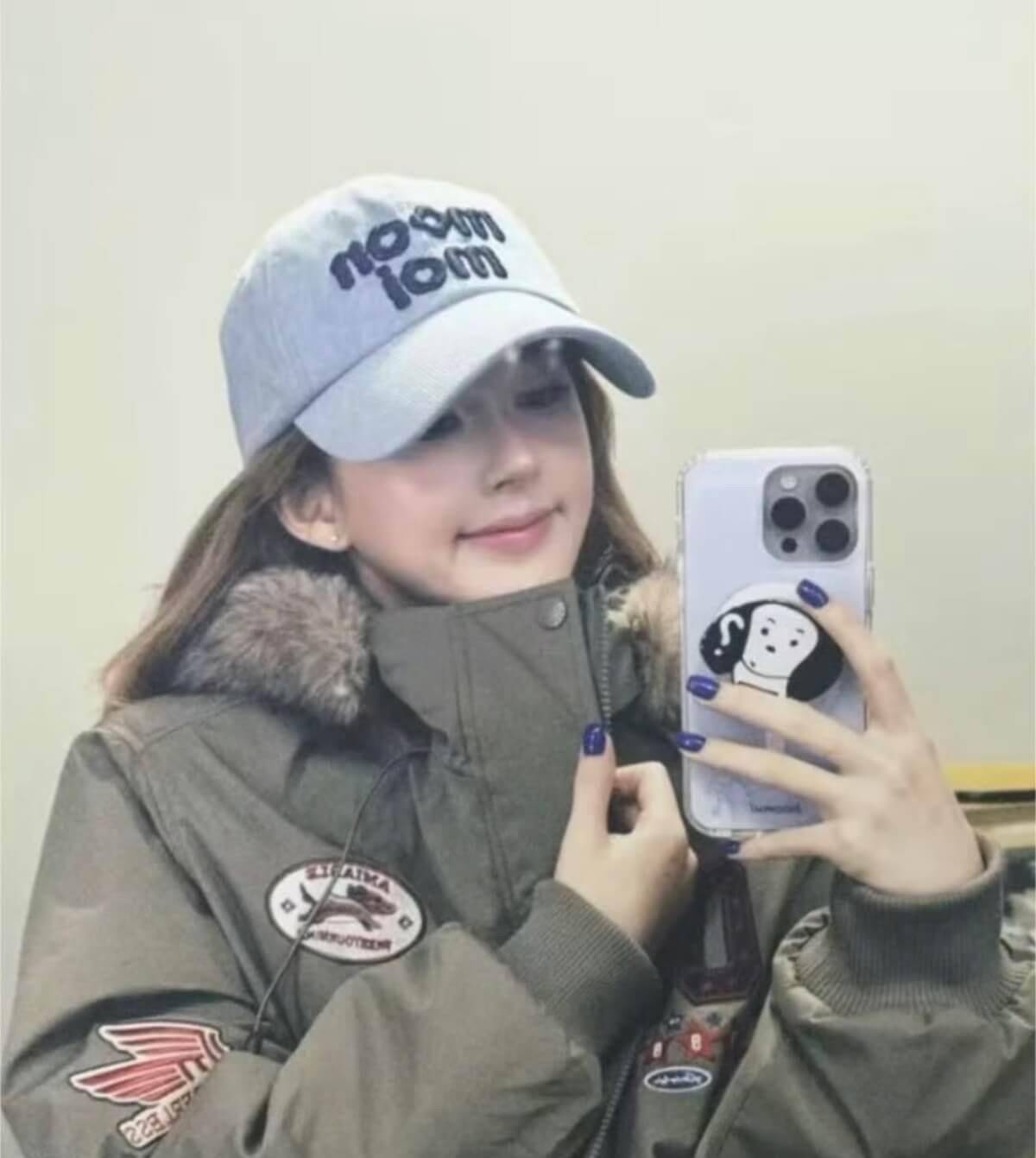 赵露思三个字回应网两派立场激辩自创品牌手机支架品质引争议！(图6)